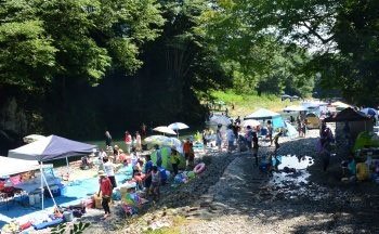 コテージ森林村 河原