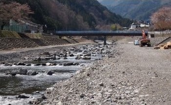 小菅村フィッシングビレッジ上流側