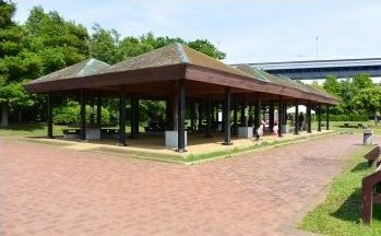 若洲公園キャンプ場 東屋