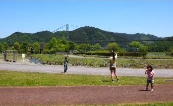 シャボン玉飛ばし