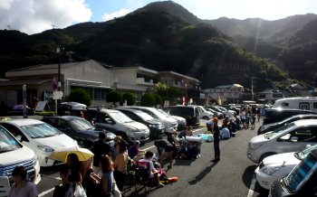 中木港で入船待ち