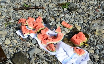 スイカ割り
