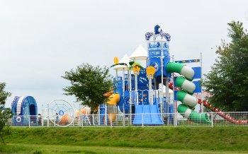 長浜海岸 大型遊具