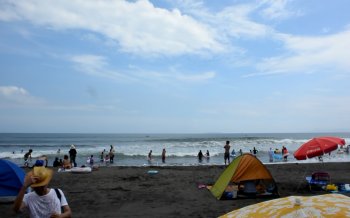 湯河原海水浴場 海岸