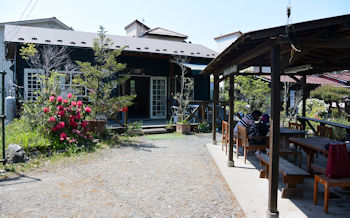 恩方国際釣堀場 受付