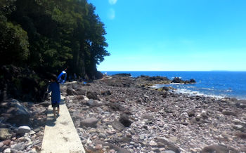 番場浦海岸 遊歩道